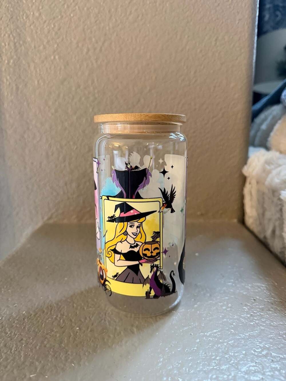 Disney Spooky Princesses 16oz Libbey Glass Can Cup with Bamboo Lid